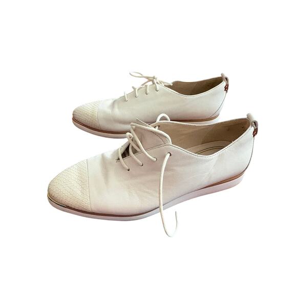 Cole Haan Grand Ambition Lace-Up Flats Women’s 8 White Leather - Picture 7 of 8